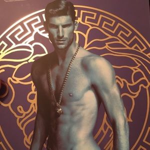 Meet your Posher, Jonica